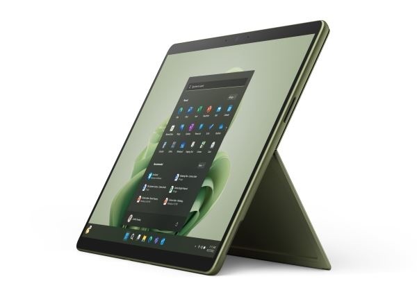 日本マイクロソフト Surface Pro 9 (Core i7/16GB/256GB/フォレスト/Windows 10)｜S8G-00059
