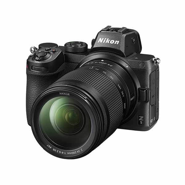 ニコン Nikon ミラーレスカメラ Z5･24-200 レンズキット(2432万画素/Zマウント)｜Z5LK24-200