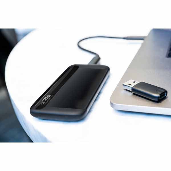 Crucial X8 2TB ポータブルSSD USB3.2 Gen2 Type-C 読込速度最大 1050MB/秒|CT2000X8SSD9 - 画像 (3)