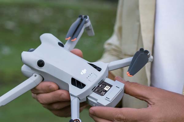 正規代理店品 DJI DJI Mini 4 Proインテリジェントバッテリー|CP.MA.00000756.01 - 画像 (6)