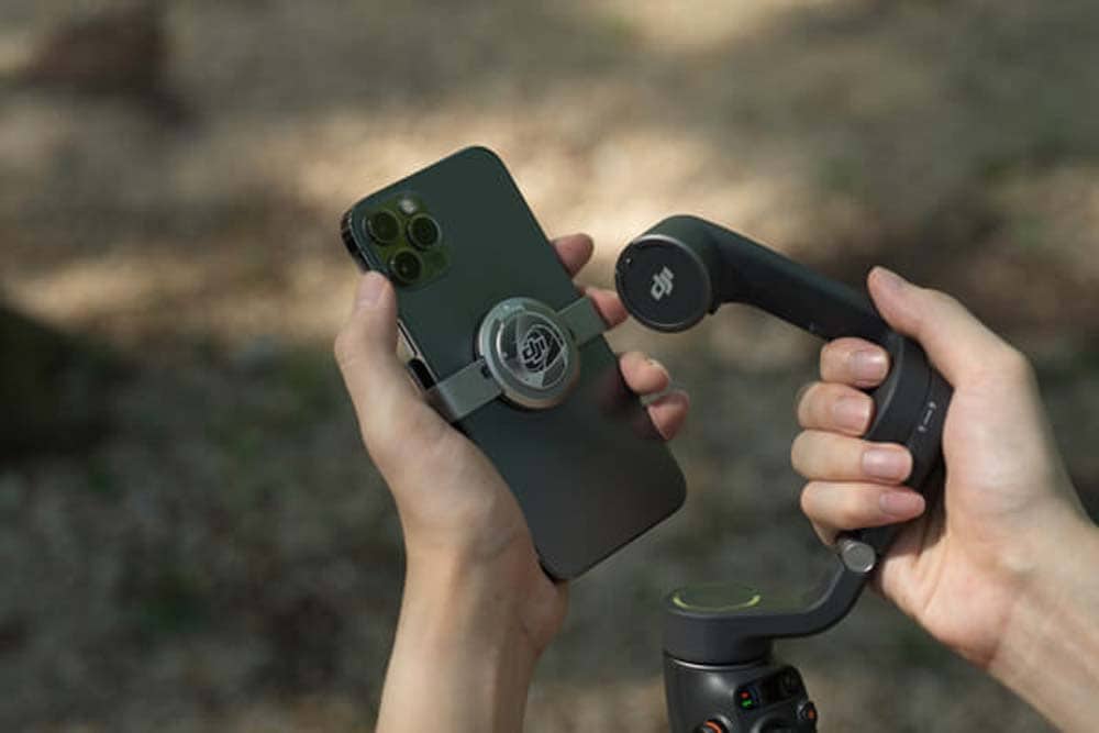 正規代理店品 DJI DJI OM 磁気スマートフォンクランプ 3|CP.OS.00000219.01 - 画像 (3)